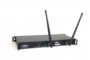 RFIntell QL7R/T1-B 720,500-754,000 МГц 2-канальная радиосистема с 2-мя ручными микрофонами в Канске